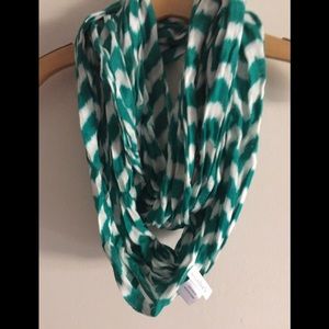 Charming Charlie scarf